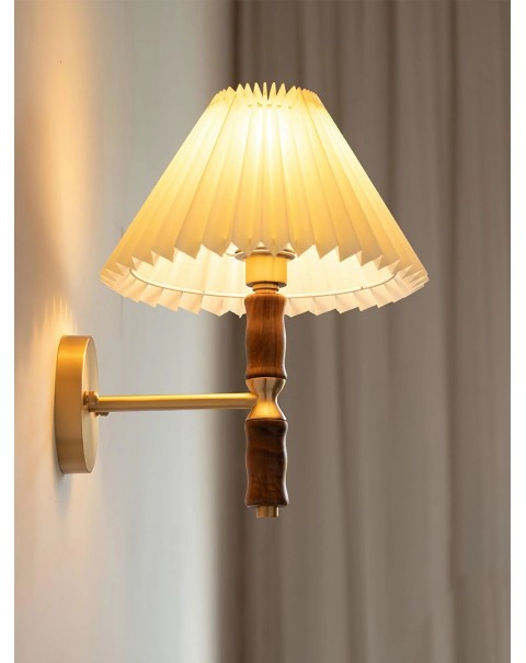 Scandinavian Japanese solid wood bedroom bedside wall lamp French retro iron net red pleated bedroom living room background light