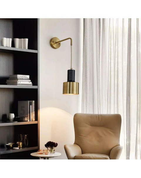 Post-modern light luxury wall lamp bedroom bedside lamp simple Scandinavian creative copper wall lamp living room hotel aisle wall light