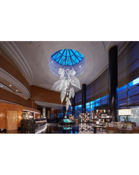 Three-dimensional leaf hollow chandelier