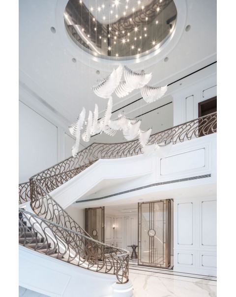 Villa spiral staircase special-shaped feather wing shape