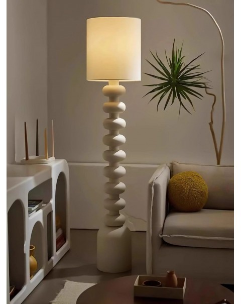 Wabi-sabi style floor lamp designer retro living room bedroom hotel clubhouse lamp study room B&B resin floor lamps