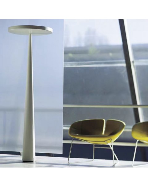 Post-modern light luxury living room floor lamp Scandinavian simple designer creative minimalist style vertical hotel bedroom lamps and lanterns