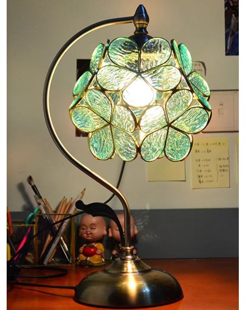 Tiffany petal table lamp romantic european creative copper lamp led lamp bedroom decoration bedside lamps