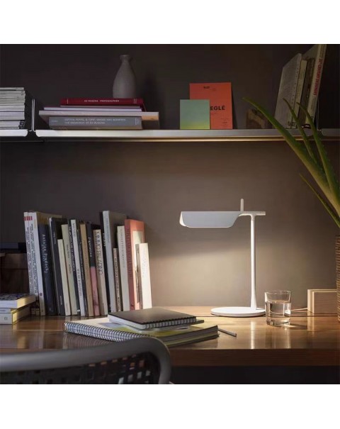 Simple modern bedroom desk lamp creative designer Scandinavian living room bedside rotating adjustable lamps and lanterns