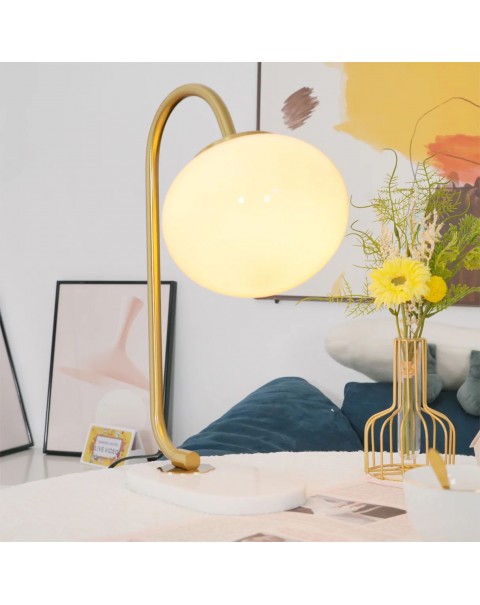 Scandinavian American classic nostalgia table lamp Medieval style bedroom bedside entrance study milk opal table lamps