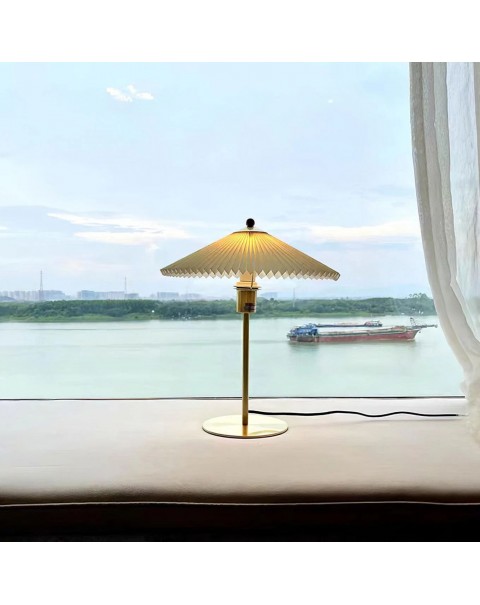 Vintage light luxury study bedroom white fabric copper high-end umbrella table lamp bedside lamp cozy desktop ambient light