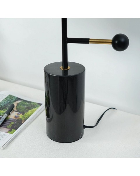 Table lamp bedside lamp Scandinavian modern minimalist light luxury designer living room bedroom sample room new decorative table lamps