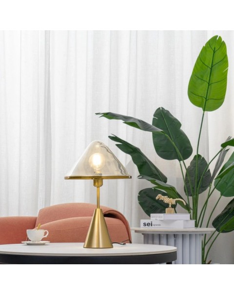 Scandinavian ins original designer LED small table lamp creative simple modern light luxury study bedside lamp bedroom table lamps