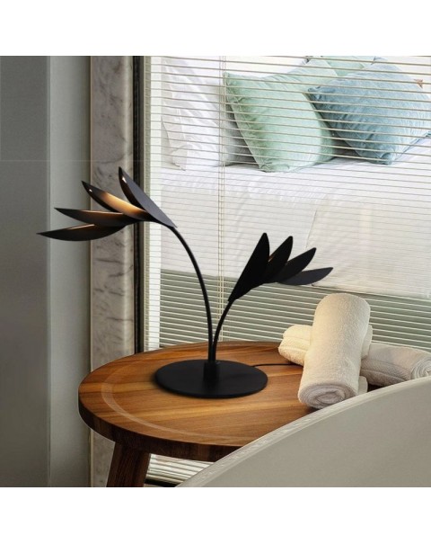 Scandinavian light luxury ornaments decorative table lamp personalized creative simplicity showroom hotel living room bedroom senior sense designer