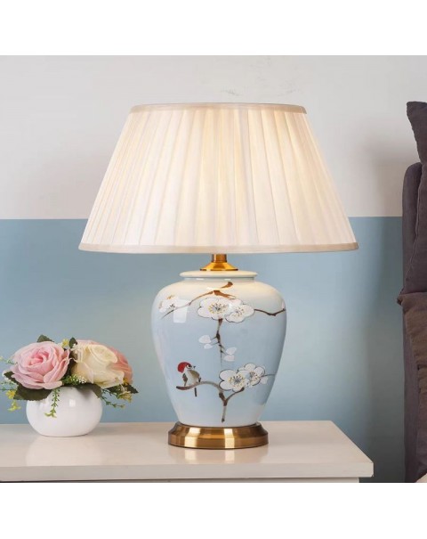 Table lamp bedroom bedside creative modern Chinese ceramic hand-painted fabric living room simple atmosphere copper color table lamp wedding